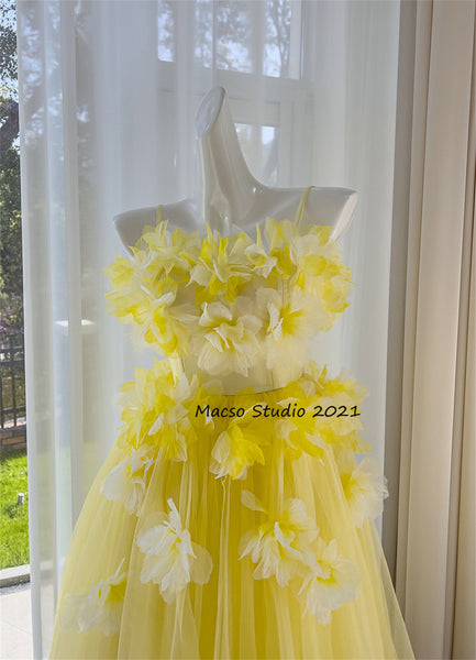 Bright yellow short prom dress sleeveless dress daily dress Party Birthday women summer Dress yellow Lolita Dress Graduation Gown