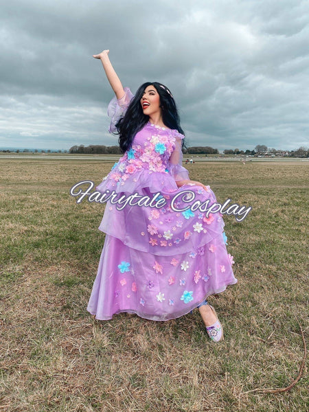 Isabella Deluxe Costume Dress