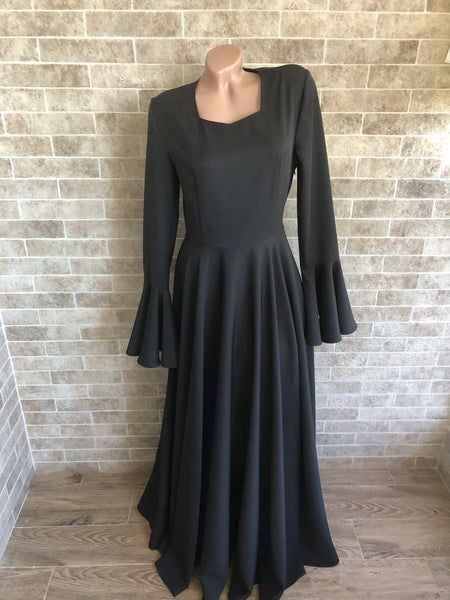 Morticia Addams dress