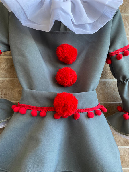 Pennywise costume