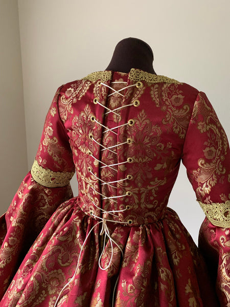 Scarlet Red Wine and Gold