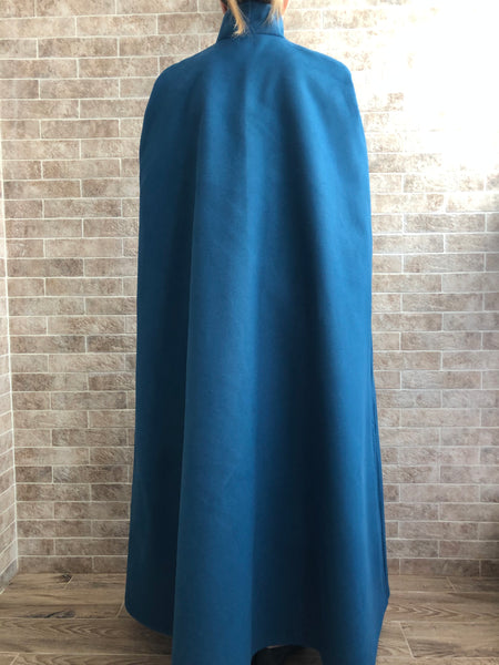 Serena Joy costume