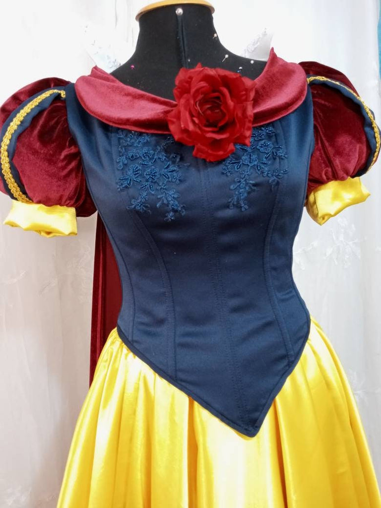 Snow White cosplay costume adult Dress princess Custome – Mermaidcosplay Snow White cosplay costume adult Dress princess Custome – Mermaidcosplay