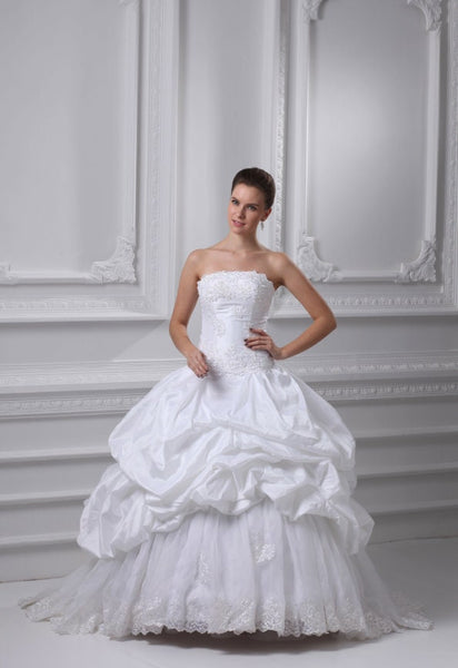 White taffeta wedding dress