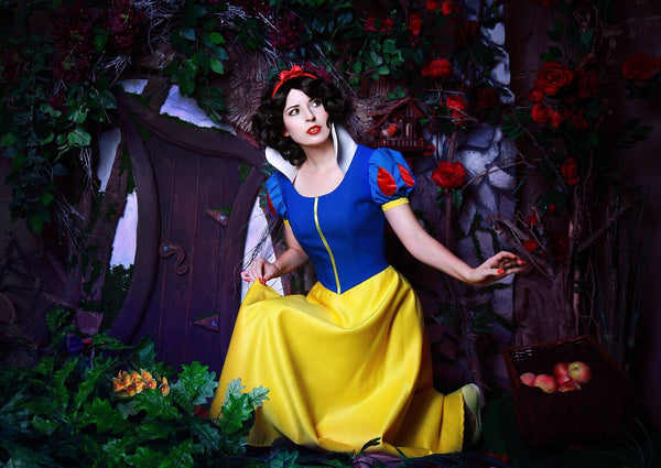 Snow White Cosplay Costume Halloween women Princess Costume