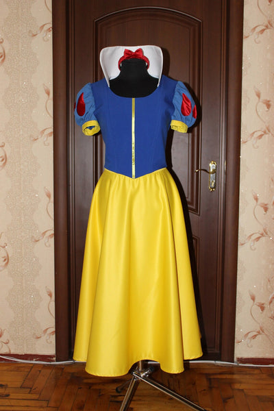 Snow White Cosplay Costume Halloween women Princess Costume