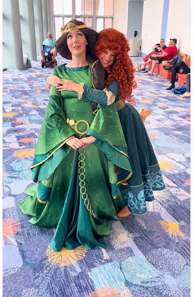 Queen Elinor adult costume, Costume Cosplay Green Scottish, Queen Elinor Brave, Scottish Costume, Disney Inspired